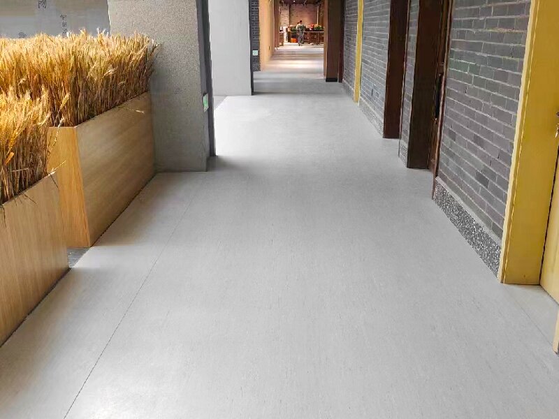 pvc同質(zhì)透心地板